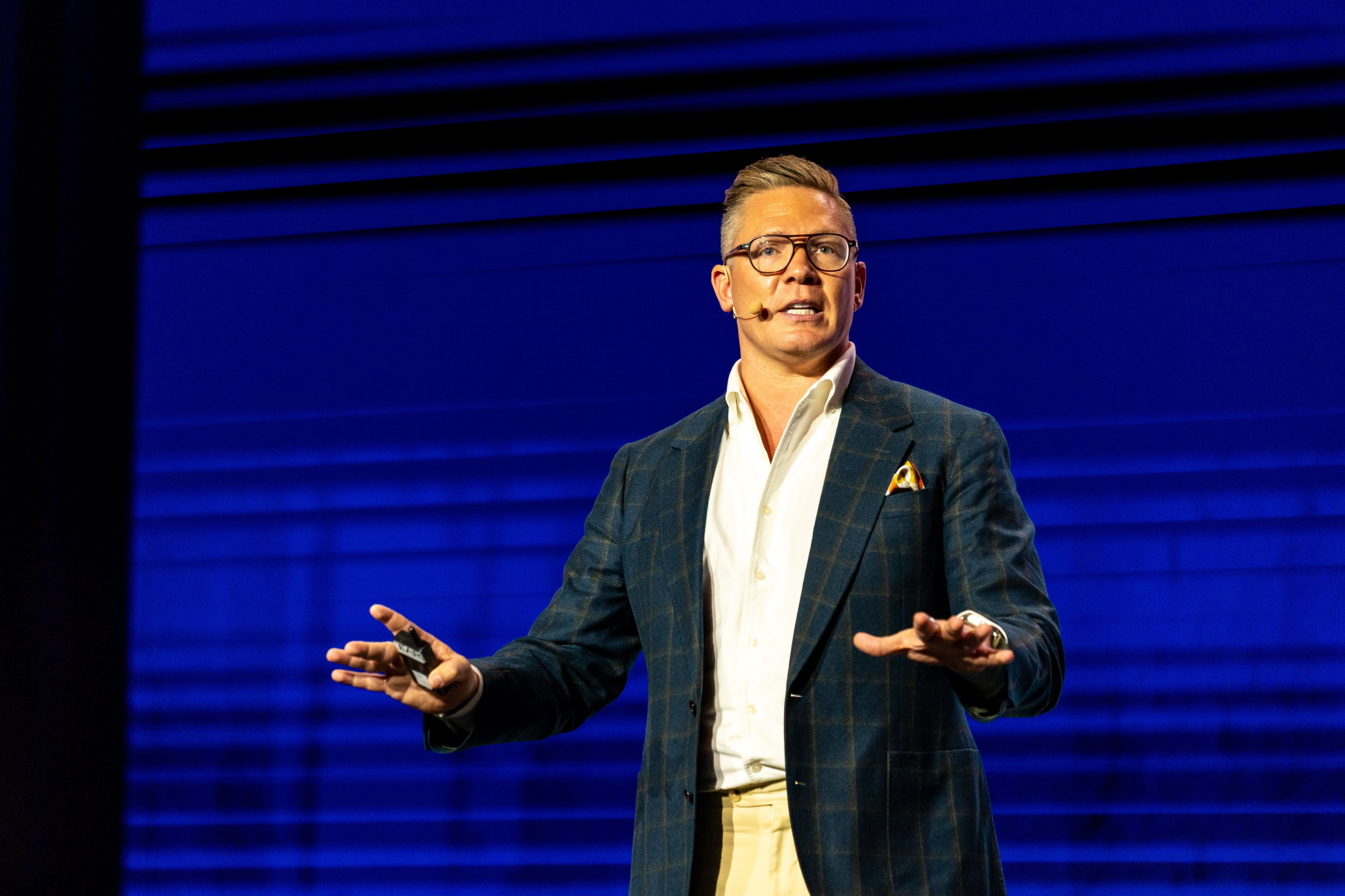 A953339A-0297-41D8-BFED-EFFCA8570271