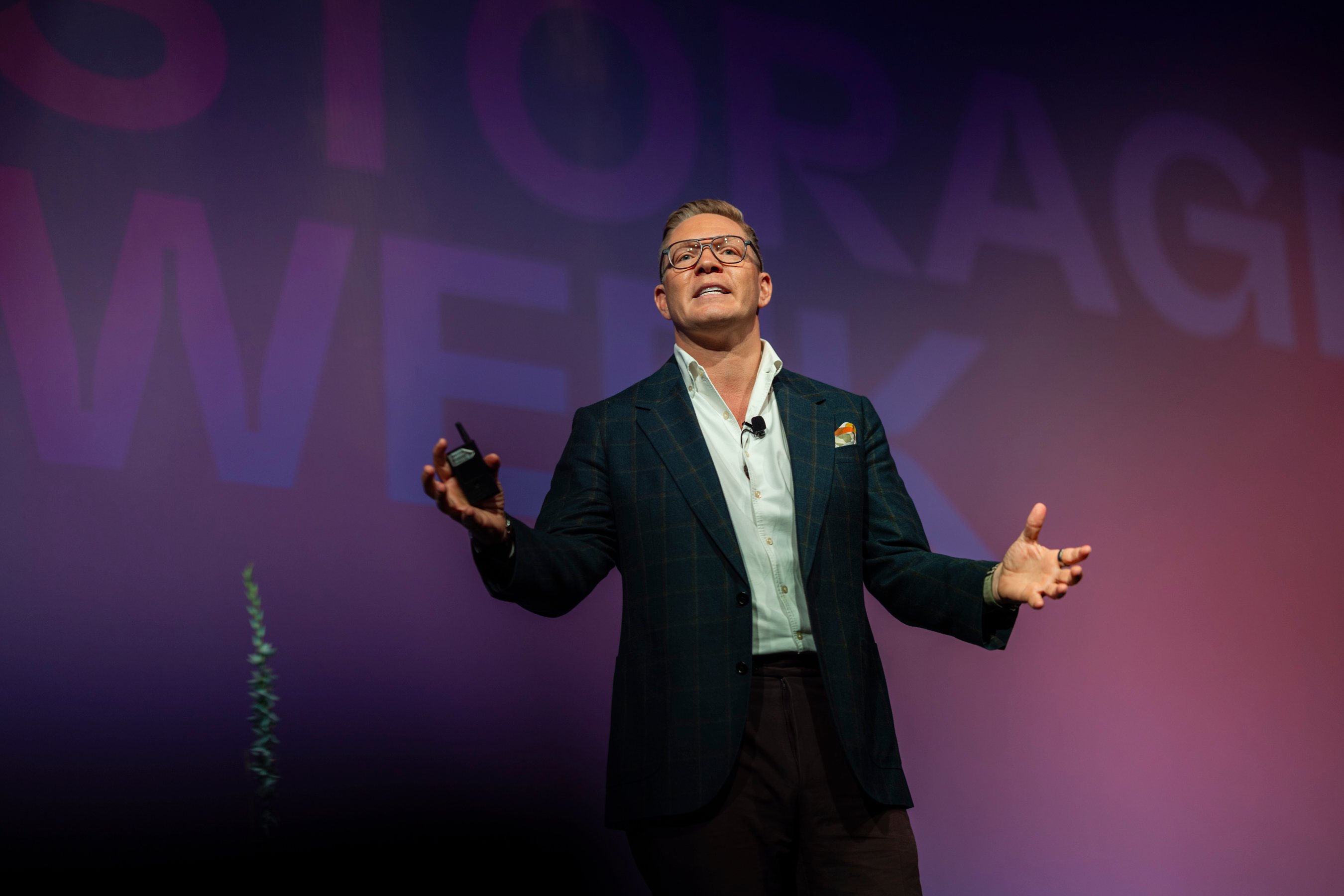 AI Keynote Speaker Futurist Anders Sorman-Nilsson