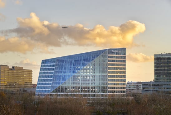 The Most Innovative Office Workspace In The World - The Edge Futuristic Building